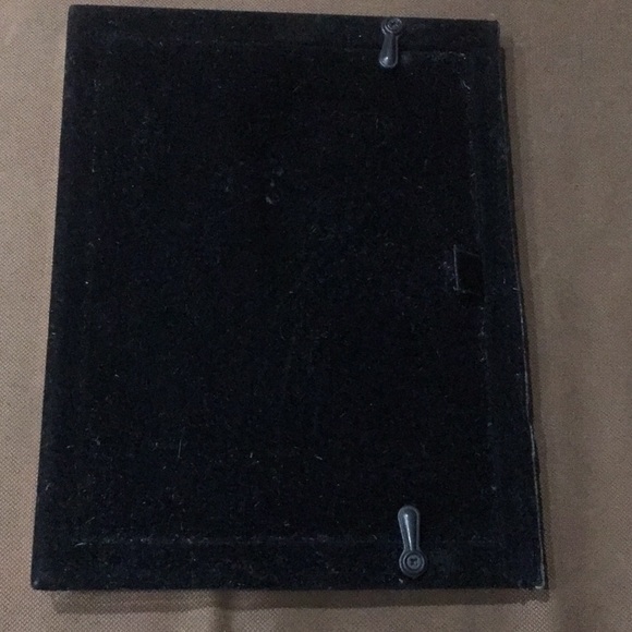 Gold Finish Metal Picture  Frame 4-3/4” x 6-1/4” - Picture 5 of 5